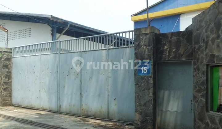 Ready-to-Use Strategic Warehouse on Cimareme Industrial Road Ready-to-Use Strategic Warehouse on Cimareme Industrial Road