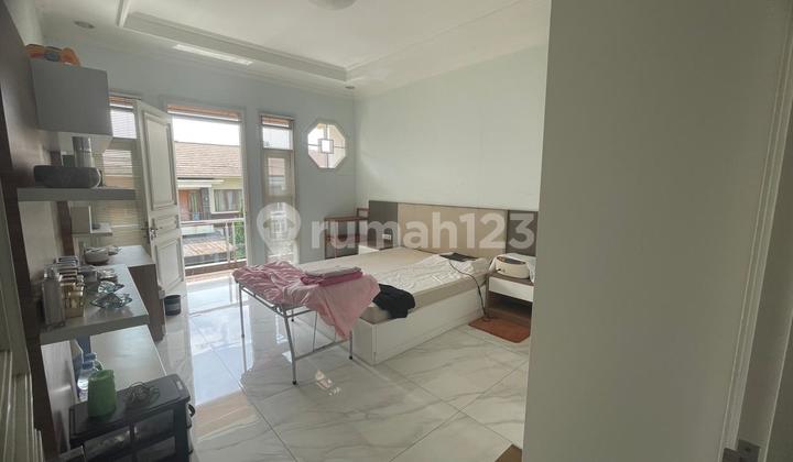 Luxury Furnished Ready-to-Occupy House in Singgasana Pradana Complex Bandung 2