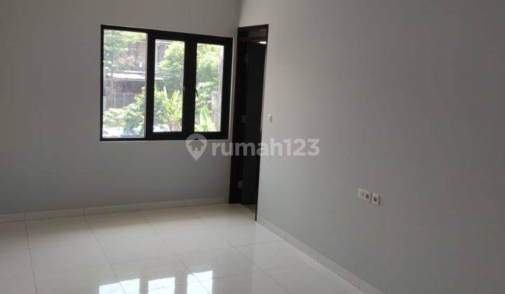 Rumah Baru Modern Minimalis di Kembar Bkr Bandung 2