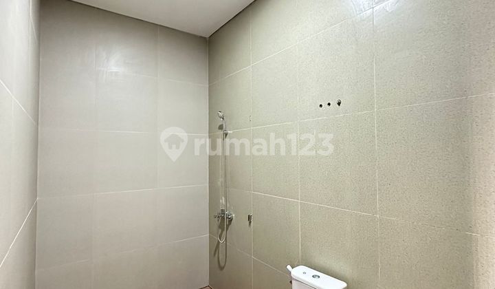 Rumah Baru 2 Lantai di Singgasana Pradana Bandung 2