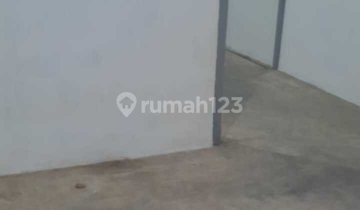 Strategic Ready-to-Use Warehouse on AH Nasution Road Bandung Strategic Ready-to-Use Warehouse on AH Nasution Road Bandung