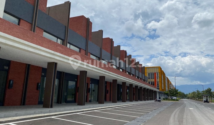 Ruko Baru Siap Pakai di Magna Terrace Summarecon Bandung