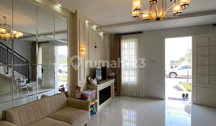 Rumah Minimalis Furnishes Tengah Kota di Dago Bandung 1