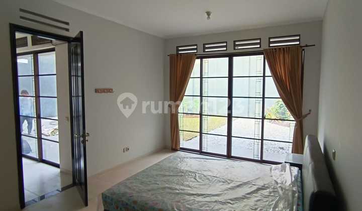 Large Furnished House with Lake View in BTD 2 Kota Baru Parahyangan