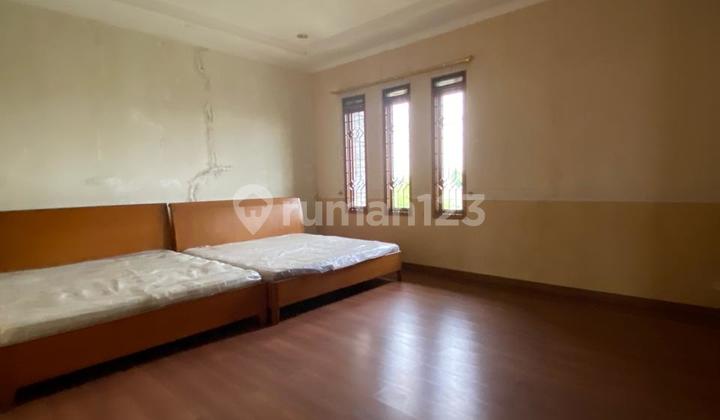 Rumah Murah Terawat Siap Huni di Setraduta Indah 2