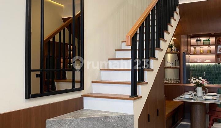 Rumah Cantik Modern Furnished di Simakirana Kota Baru Parahyangan
