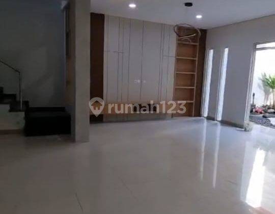 Rumah Besar Strategis di Mainroad Gandawijaya Cimahi 2