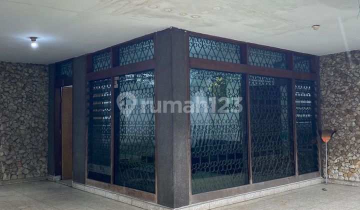 Rumah + Gudang di Jl. Cibuntu Luas dan Besar di Bandung Rumah + Gudang di Jl. Cibuntu Luas dan Besar di Bandung