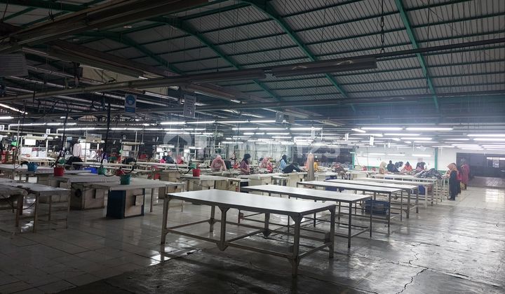 Pabrik Eks Garmen Besar Area Luas di Jalan Laswi Baleendah