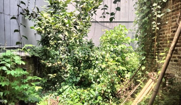 Strategic Land in Kalipah Apo Wing, Bandung