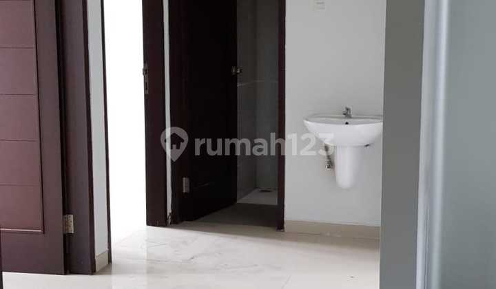 Rumah Minimalis Siap Huni di Singgasana Pradana Bandung 2