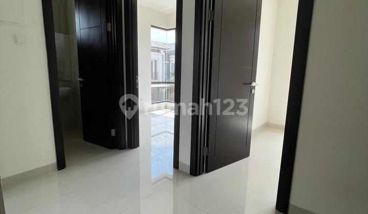 RUMAH SIAP HUNI Amagriya Eka Kawasan elite Podomoro Park Bandung 2