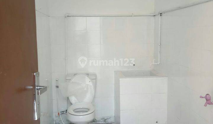 Disewakan Ruko Lebar 14, Lt 448 M2 di Kebon Raya, Duri Kepa, Jakarta Barat 8