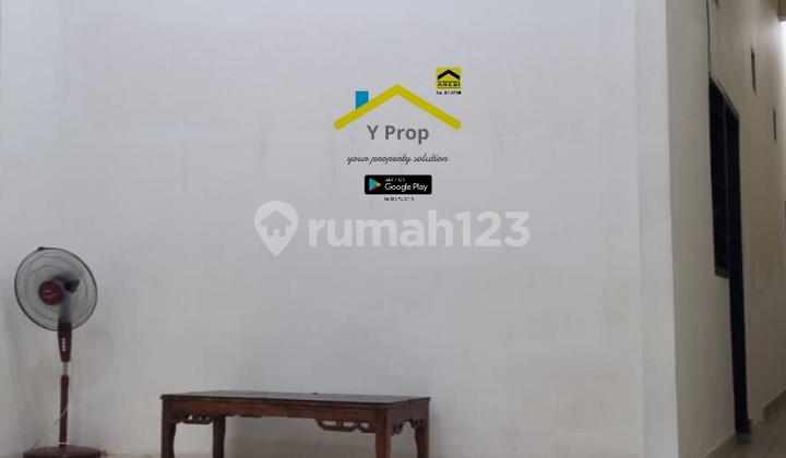 Disewa Rumah di Dr Susilo, Grogol, Lt.5x25, 3 Lantai, Kt.7, Jakarta Barat 2