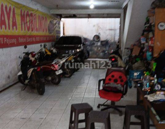 Dijual Ruko lebar 6, 2 lantai, Lt.102 m2, di Permata Harapan Baru, Bekasi 2