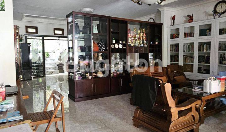 Siap huni, rumah gandeng semi furnish di kawasan lippo karawaci, tangerang. 1