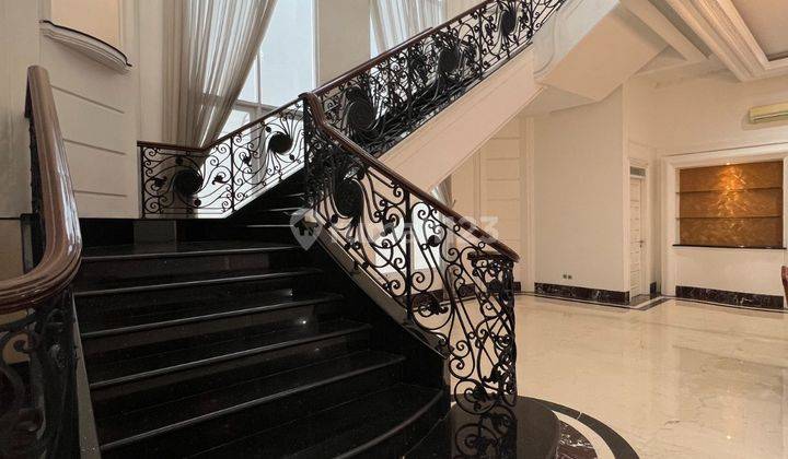 Dijual rumah mewah di komplek Senayan Residence, Patal Senayan, Jakarta Selatan 1