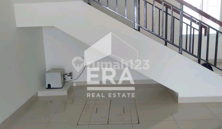 3-Storey Shop House at Icon Biz Park BSD, South Tangerang 2