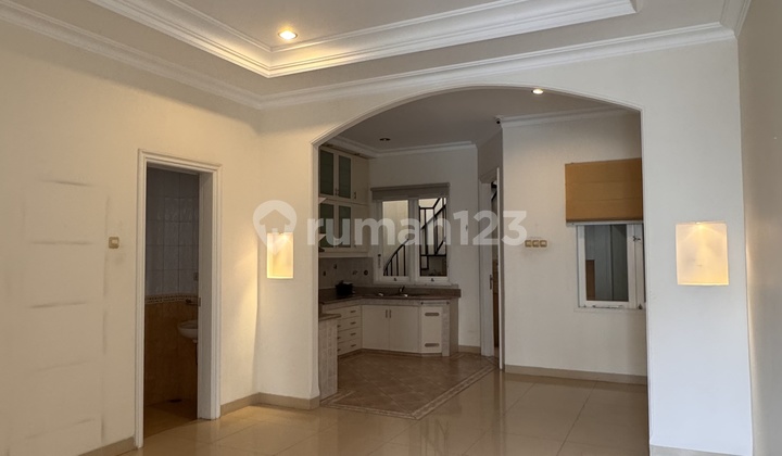 Beautiful, Clean, Tidy House Near Uph 2