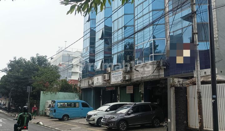 Ruko 4 lantai strategis di Jatinegara Jakarta Timur 