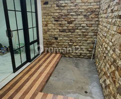 House for quick sale in Sentul City, negotiable price until deal. 2