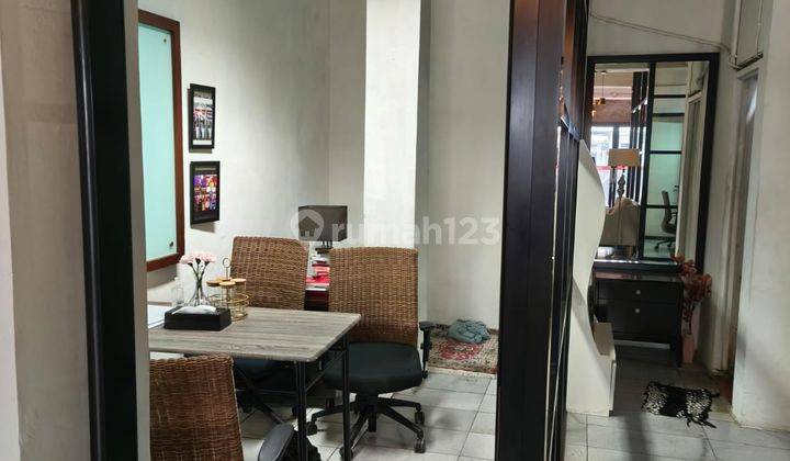 Ruko2 Lantai Bagus Siap Pakai Buat Usaha Lokasi Strategis  2