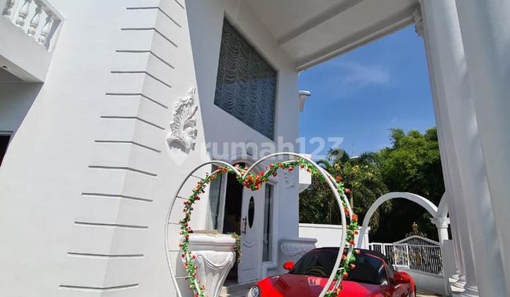 luxury house with swimming pool for quick sale in citra grand 2