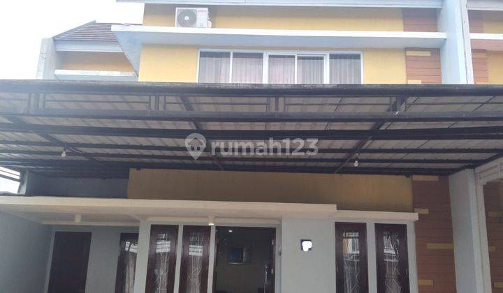 Rumah Second Royal Spring Hertasning sudut makassar 1