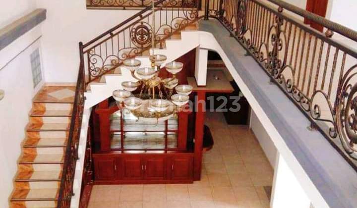 Dijual Rumah Induk & Kos Di Mangga Lamper 14 Kamar Tidur