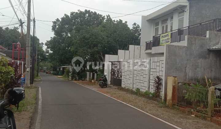 Dijual Murah 2 Lantai Rumah Pinggir Jalan Utama Gunungpati Dekat Fasum 1