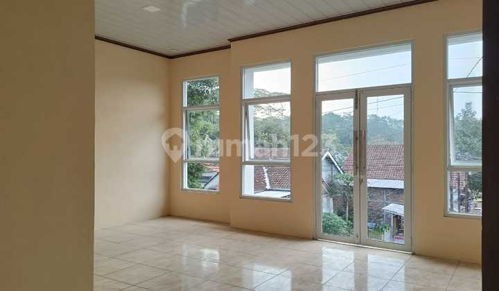 Dijual Murah 2 Lantai Rumah Pinggir Jalan Utama Gunungpati Dekat Fasum 2