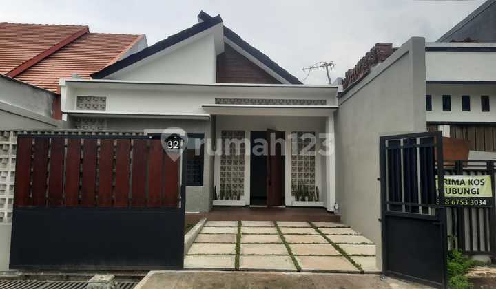 Rumah Mewah Bangunan Baru Dekat Pintu Tol Manyaran  2