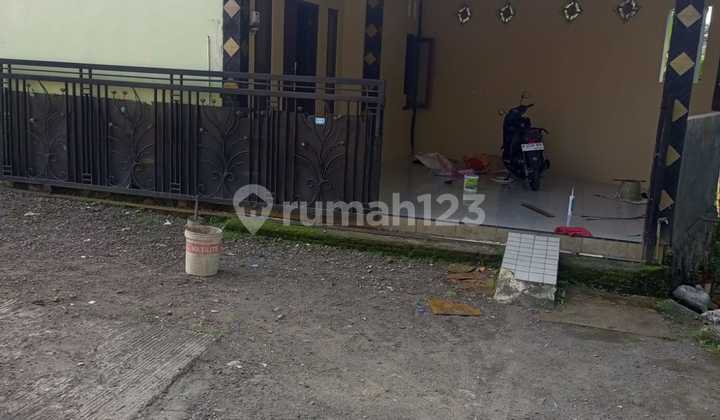 Dijual Runah Di Karanganyar Banyumanik Dekat Kodam 1
