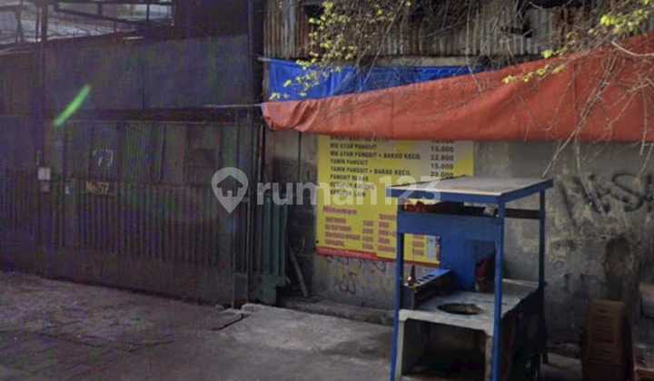 Former Workshop Building suitable for Business, Strategic Location. 1