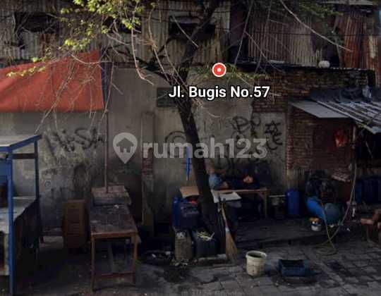 Bangunan Bekas Bengkel lokasi  Strategis cocok utk Usaha Kuliner di Tanjung Priok 2