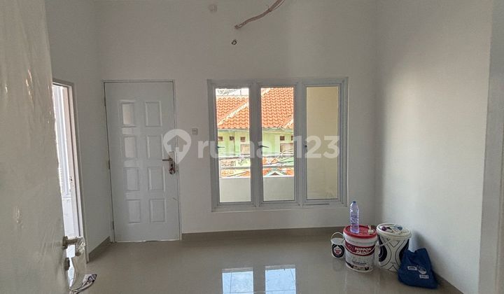 Rumah BAru dan Bagus di Tanjung Duren 2