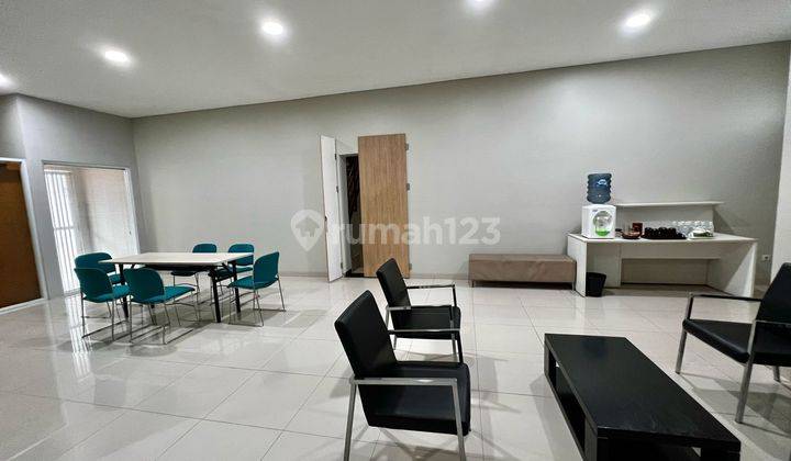 Rumah Gaya Modern Siap Huni 1