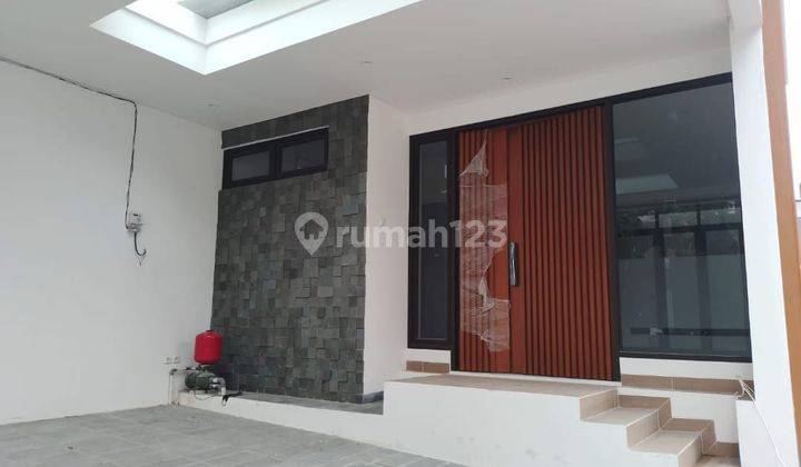 Rumah 2 lantai baru sunrise garden stok limited 1