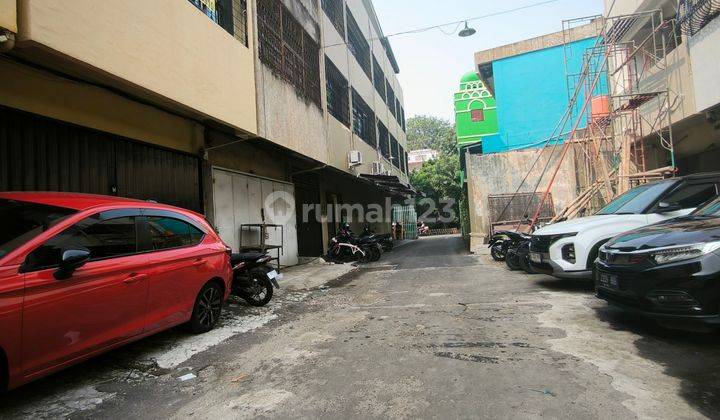 Ruko gandeng 2 unit komplek 56 Tamansari  2