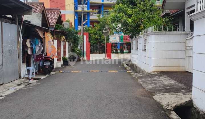 Rumah Besar Cipinang Jaya Luas 450m Banyak Kamar 2