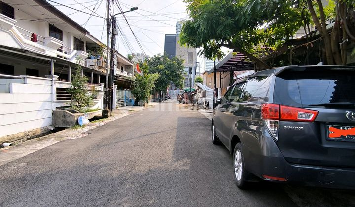Rumah Komplek Arwana Jalan Lebar 3 Mobil Siap Huni 2
