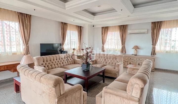 Greenview Lower NJOP Apartment Area 300m2 Semifurnished