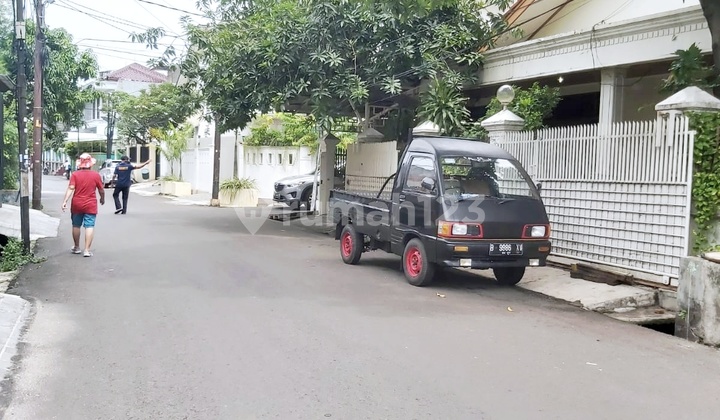 Rumah Tomang Kosambi Raya Posisi Hoek Area Lingkungan Bagus