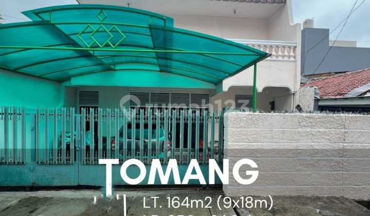 Rumah 2 Lantai Tomang Hadap Timur Laut