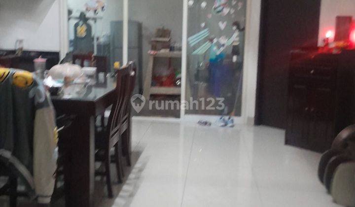 Dijual Cepat Rumah 2 Lantai Boulevard Cocok Untuk Usaha 2