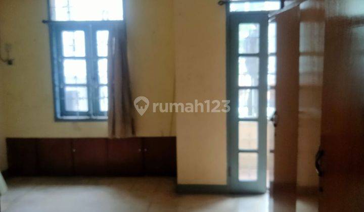 Dijual Rumah 2 Lantai Unfurnished Mangga Dua 7