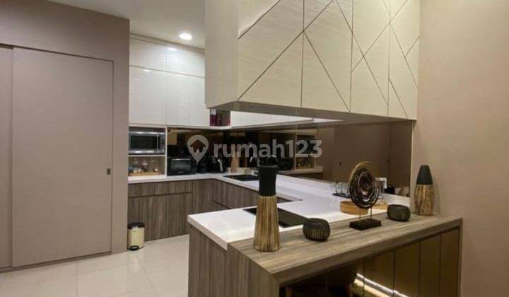 Dijual Rumah Mewah Full Furnished di Pik Layar Permai 2