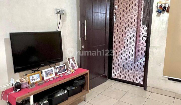 Dijual rumah 3lantai dipermata taman palem 2