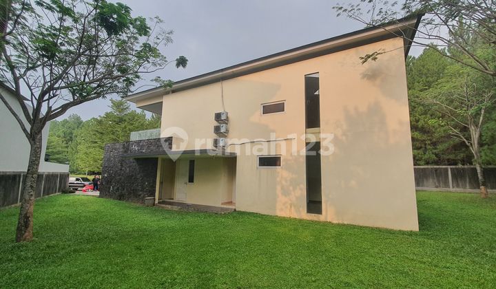 Disewa Rumah Mewah 2 Lantai Luas Hook Siap Huni Sentul City 2