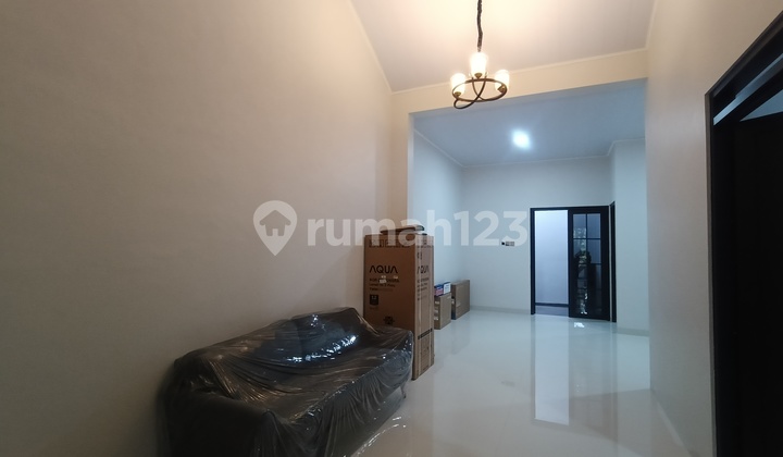 House for Rent Fully Furnished in Sentul City Opposite Green Area